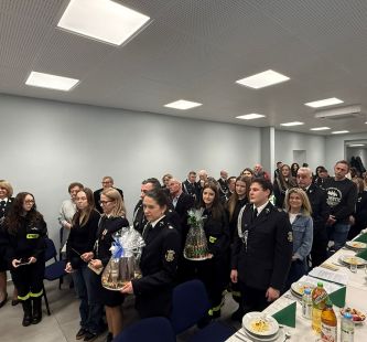 Druhny i druhowie podczas Walnego Zebrania Sprawozdawczo-Wyborczego w Wielkim Wełczu