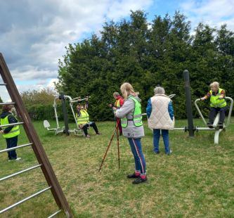 Seniorzy na powietrzu