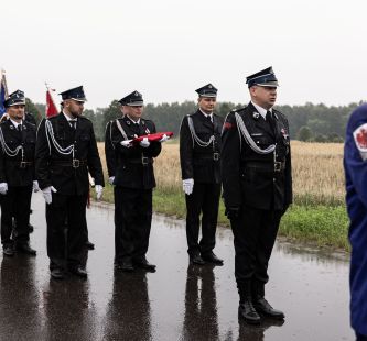 Przemarsz uczestników uroczystości