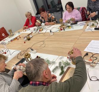 zajęcia rękodzielnicze i florystyczne