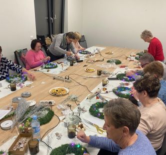 zajęcia rękodzielnicze i florystyczne